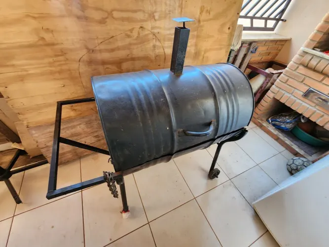 Churrasqueirade tambor à bafo