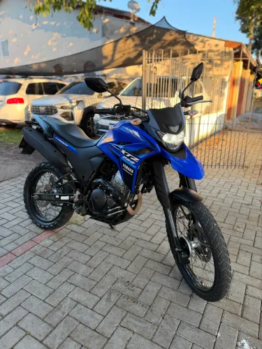 XTZ LANDER Baixo Km Único dono