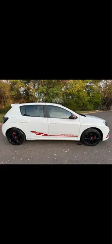 Renault Sandero RS Racing Spirit Flex 2.0 16V 5P 2018