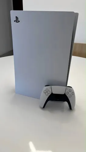 PlayStation 5 com leitor de disco