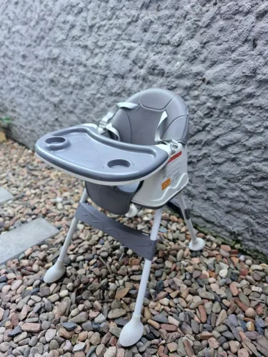 Cadeirinha alimentação bebe