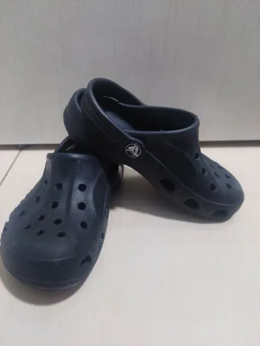 Crocs original, tamanho C13 (31)