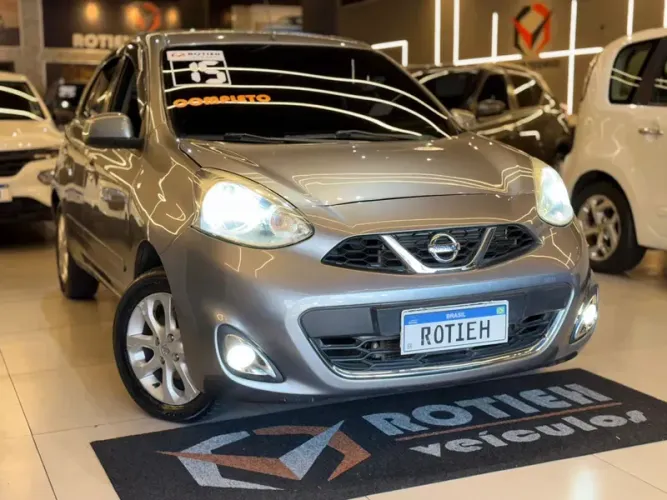 Nissan March SV 1.0 16V Flex Fuel 5P 2015