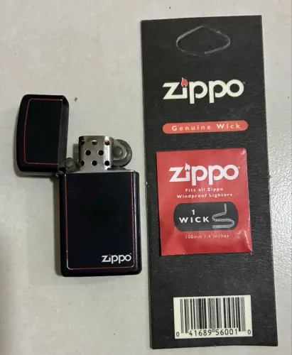 Isqueiro Zippo com pouquíssimo uso