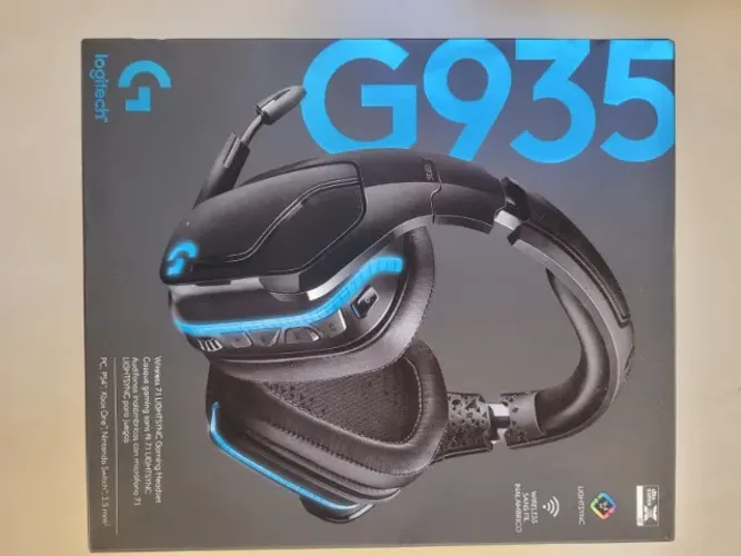 Headset Logitech G935
