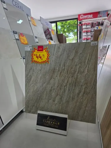 PORCELANATO EXT 72X72 R$ 44,99M² ( FALAR COM LUCÍRIA )