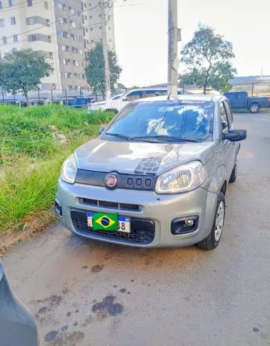 Fiat Uno Attractive 1.0 EVO Fire Flex 8V 5P 2016