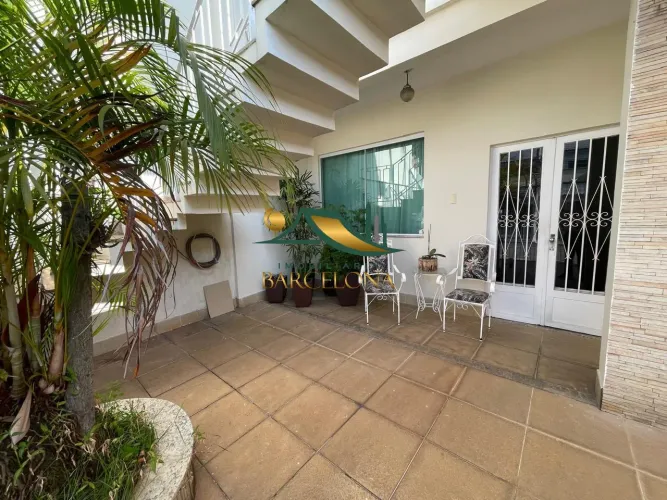 Casa para Venda em Volta Redonda, Vila Americana, 2 dormitórios, 1 banheiro, 1 vaga