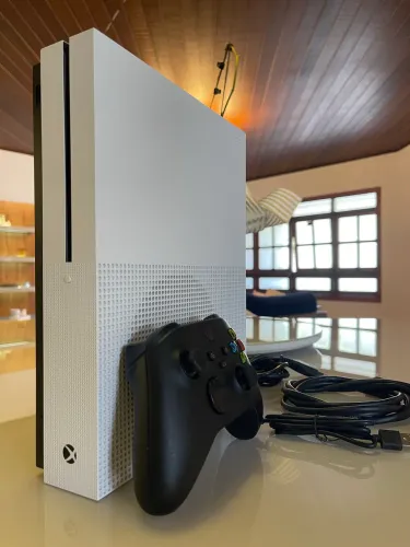 Xbox One S - 500gb
