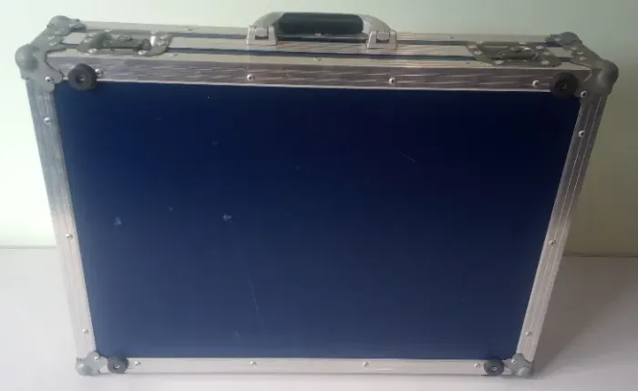 Case para pedais ACEITO TROCA POR PEDAIS BOSS CHORUS OU DELAY