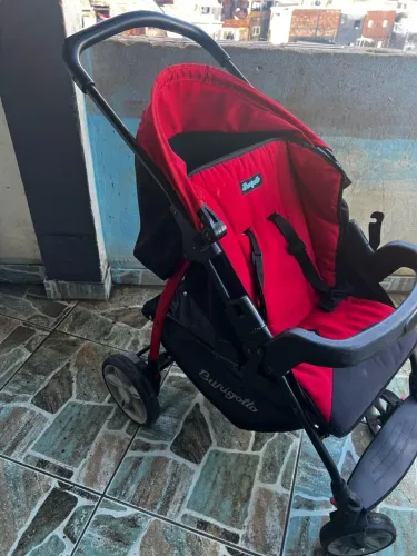 Carrinho de bebê + cadeirão para carro