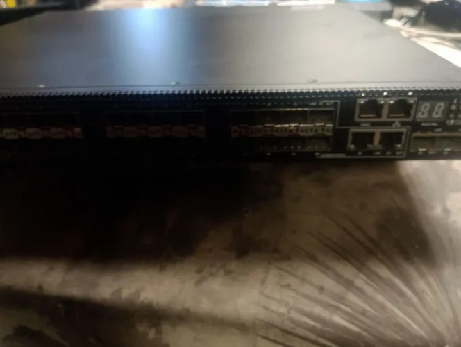 Swits Dell EMC 3124F
