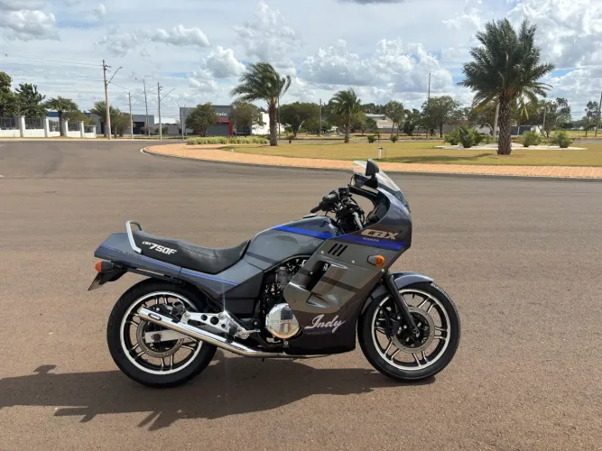 CBX 750 Four 