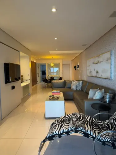 Apt 3/4 mobiliado-BEIRA MAR-197m2.