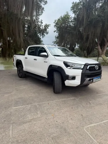 Toyota Hilux CD 4X4 2.8 Diesel Mec. 2020