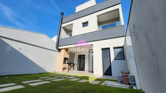 Casa com 3 dormitórios à venda, 200 m² por R$ 960.000,00 - Portal dos Pássaros - São José 