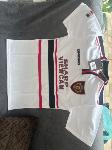 Manchester United Home 1997 - 1999