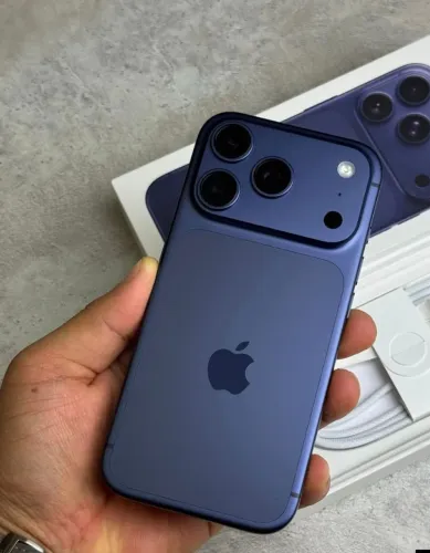 Aplle -- iPhone 17 Pro 256GB E-Sim ( Modelos 100% Novos com Garantia e Nota Fiscal )