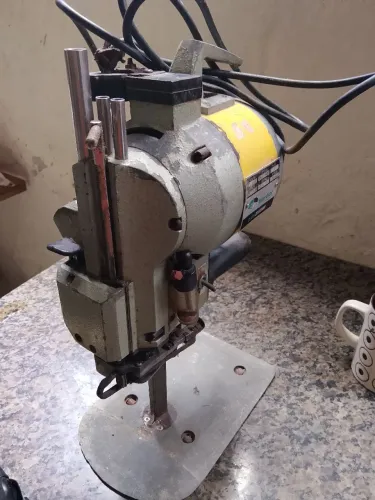 Máquina de corte