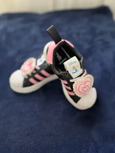 Tênis adidas Alice ORIGINAL 