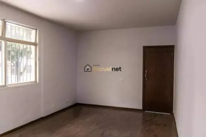 Apartamento 3 Quartos com Suíte | 2 Salas | Vaga Livre e Coberta