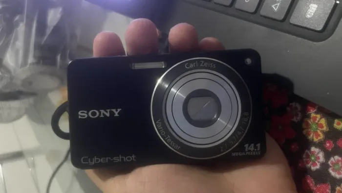 Câmera cyber-shot