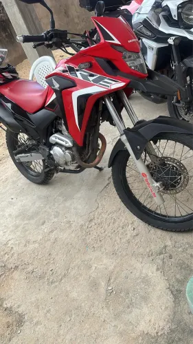 Xre 300 2023