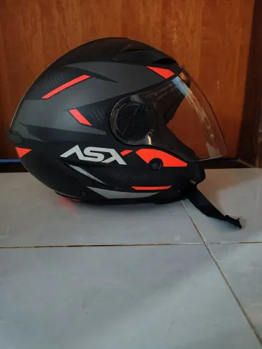 Capacete de Moto Novo ou Pouco Usado - Ótimo