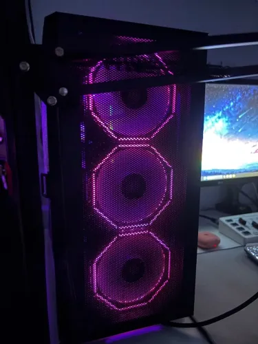 PC GAMER Ryzen 5 5600G + RX 6600 | 16GB RAM | 1,75TB SSD