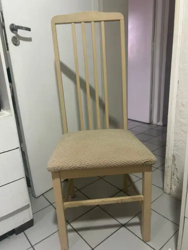 Conjunto de 6 Cadeiras em madeira