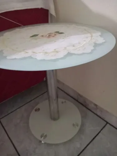 Mesinha de cabeceira