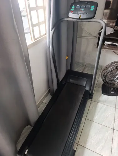 Esteira atlétic pra 120 kls