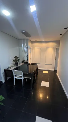 Casa com piscina 4 Qts, climatizada, Flores