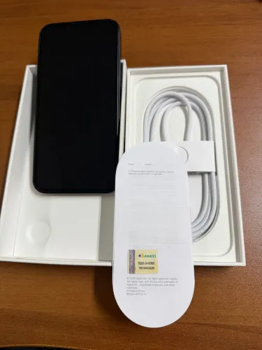 Iphone 16e. novíssimo!!