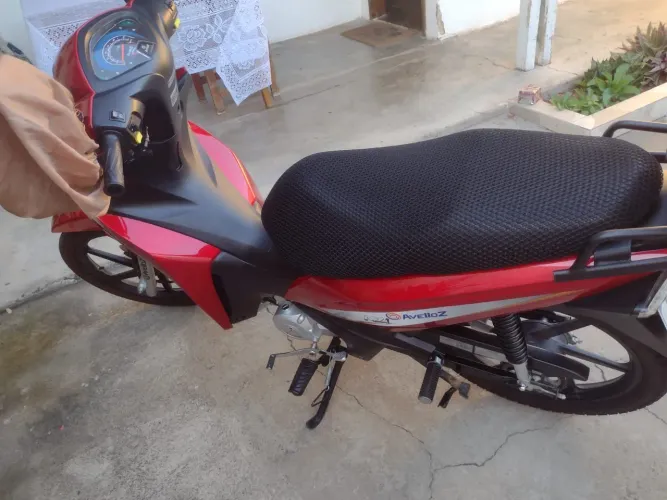 Avelloz AZ1 2024 - Menos de 2.000 km Rodados (Estado de Zero!)