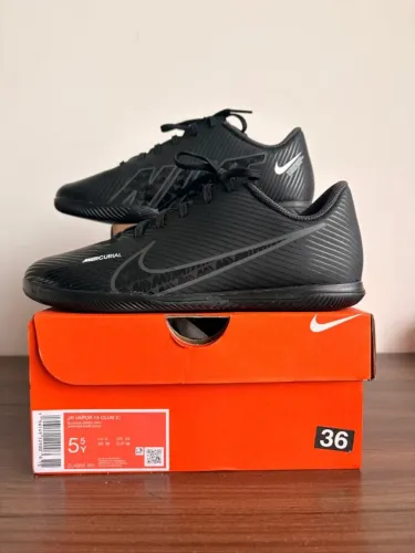 Chuteira Nike Mercurial Vapor 15 Club Futsal