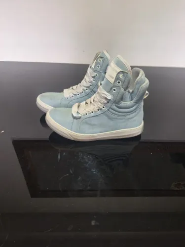 Bota para treino HardcoreFootwear JuJu Salimeni camurça/nobuck - azul bebê