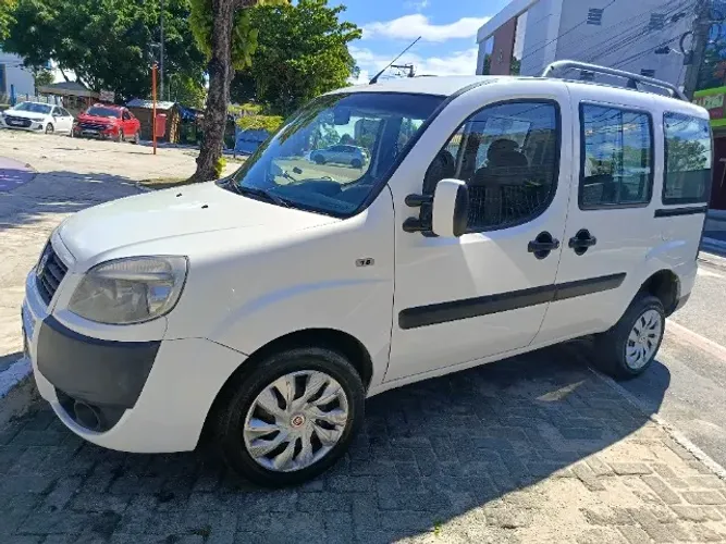 Fiat Doblo Essence 1.8 Flex 16V 5P 2018