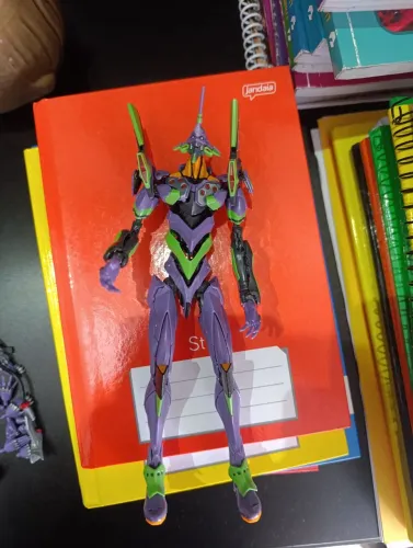 Boneco EVA 01 ARTICULADO 