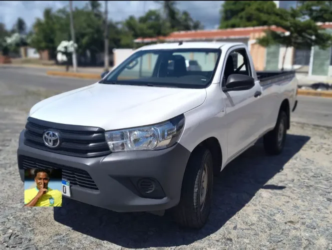 Toyota Hilux CS 4X4 2.8 TDI Diesel Mec. 2021