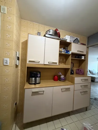 Armário de Cozinha Completo 1,80m Amadeirado e Off-White (Muito Conservado)