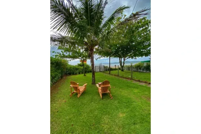 REF 148 - Casa pé na Areia na Praia de Mariscal