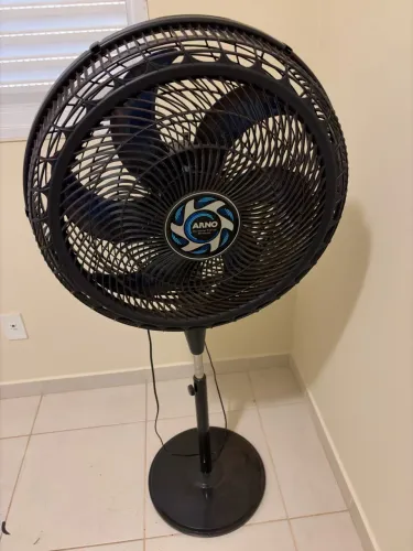 Ventilador de chão Arno Xtreme Force Breeze 50cm