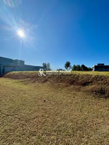 Maravilhoso terreno no Loteamento Terras Caxambu com 1000m²