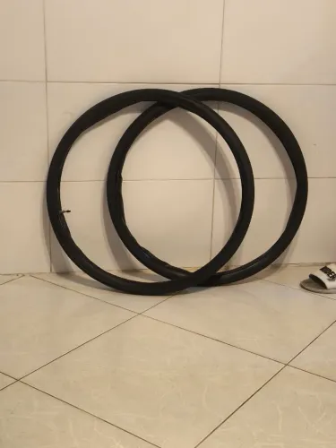 Pirelli 29x1, 75