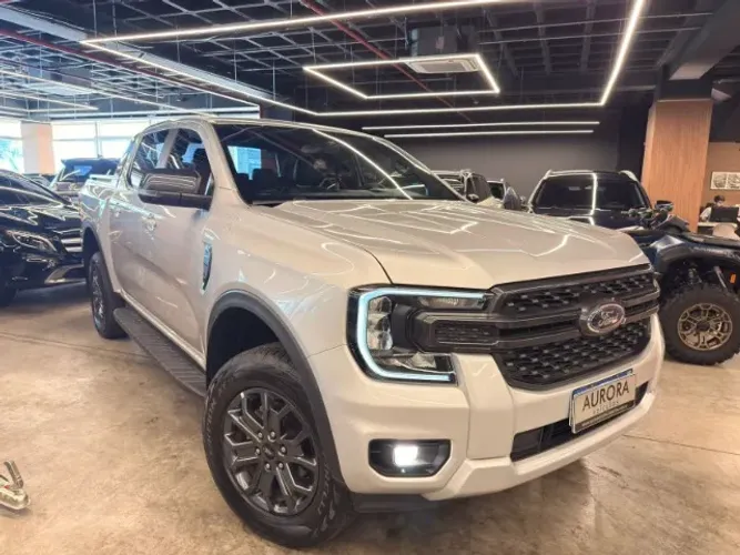 Ford Ranger Black 2.0 4X2 CD TB Diesel Aut. 2025