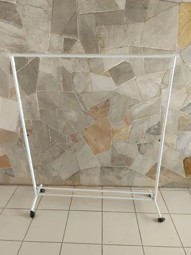 Arara de roupa