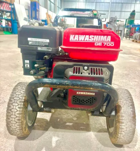 Lavadora industrial alta pressão 7 Hp à gasolina semi nova com nota fiscal