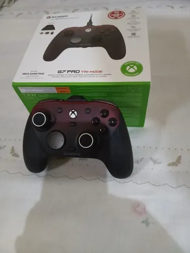 Gamesir G7 Pro Novo com analogicos TMR 1000Hz Hall effect vai com todos os acessórios vem 