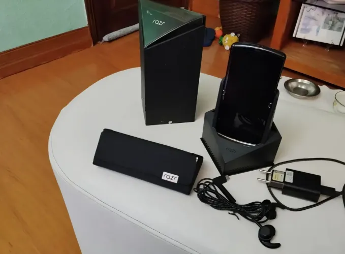 Motorola Razr 2019